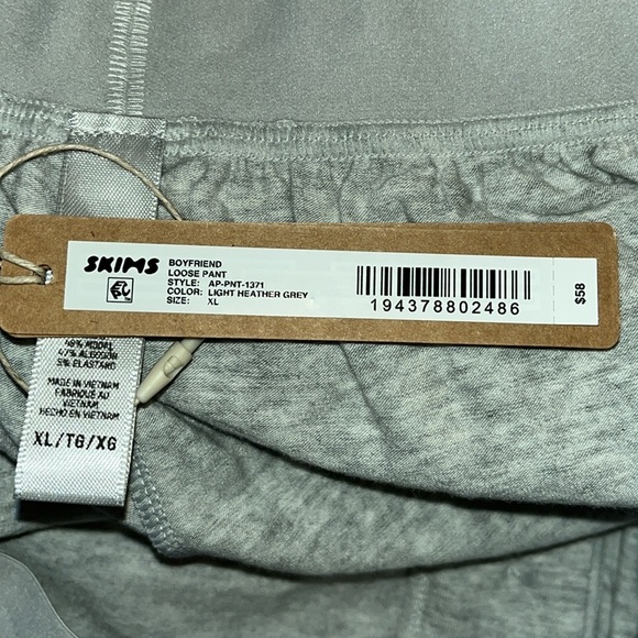 SKIMS Boyfriend Loose Pants - Picture 11 of 12